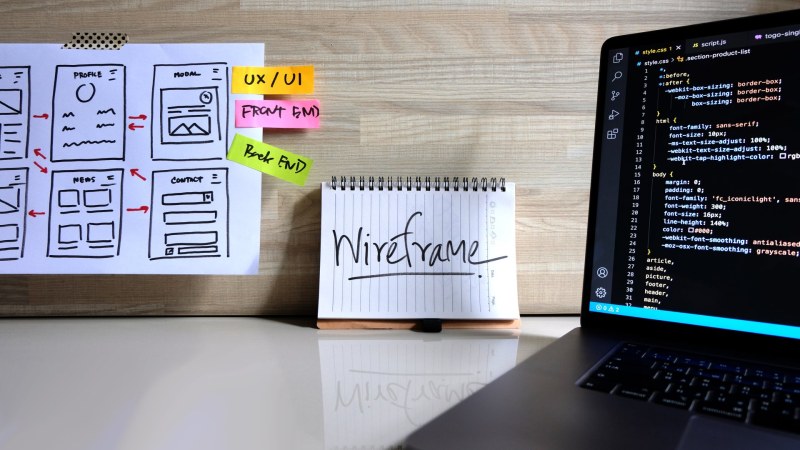 CMS oder handgeschriebenes HTML – Was ist besser?